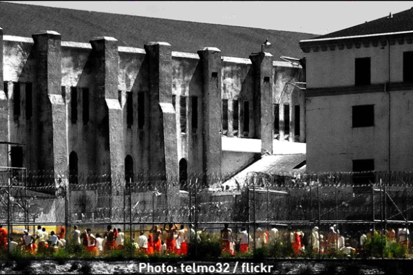 San Quentin State Prison photo via telmo32 / flickr