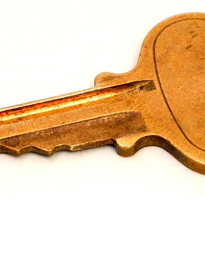 standard lock key