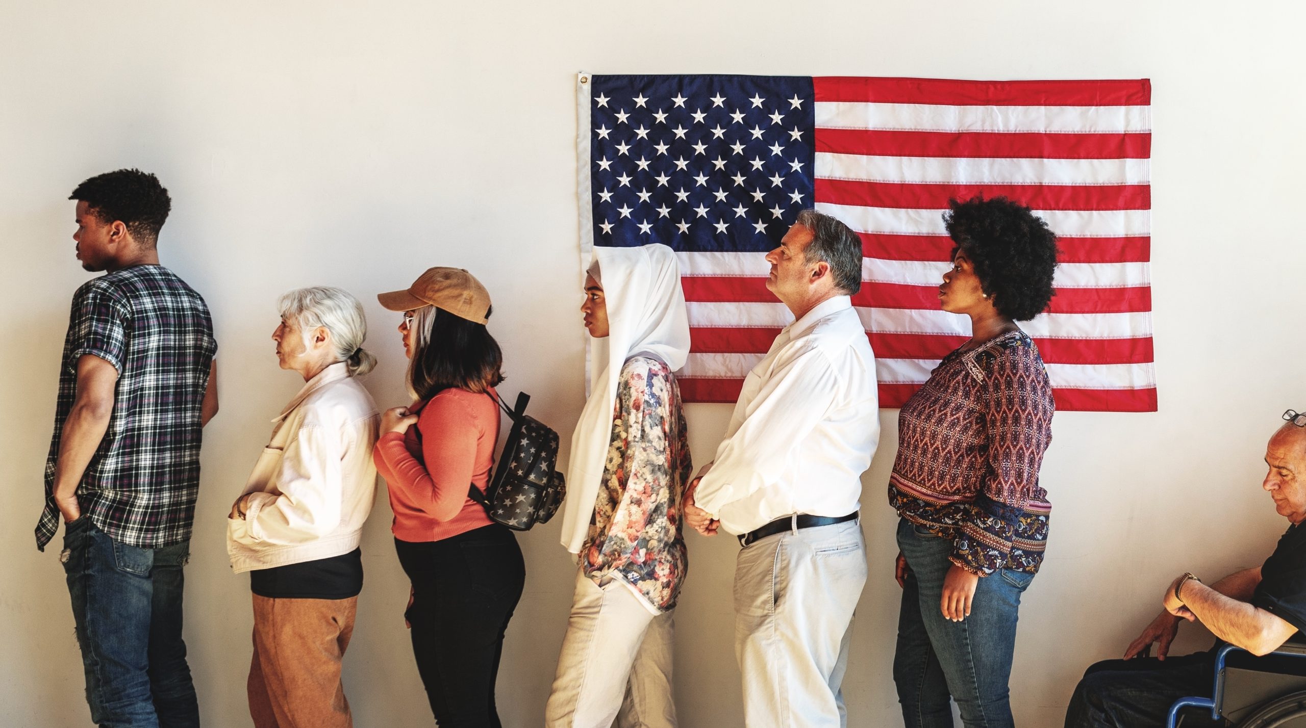 voters in line to cast ballot
